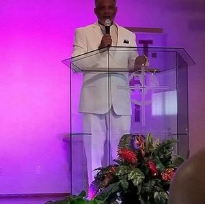 Meet your Posher, Wilbert